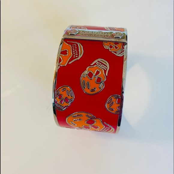 Alexander McQueen Red ☠️ Skull Bangle Bracelet - Picture 15 of 16